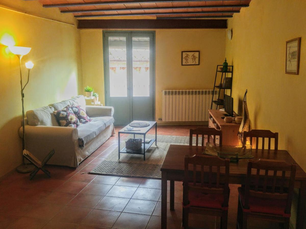 Apartamentos Saltarel·lo Besalú Exterior foto